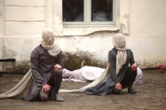 La figure du gisant  45 * 5616 x 3744 * (13.13MB)